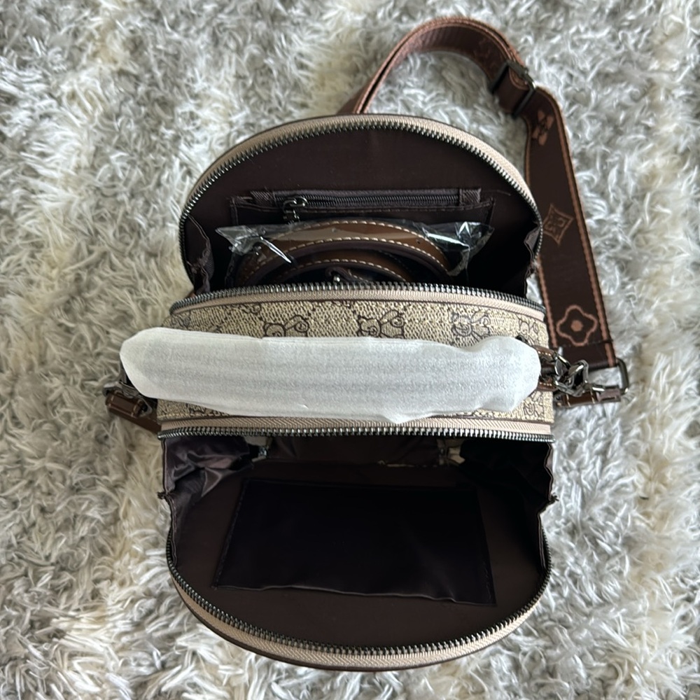 Mini circular handbag - Picture 14 of 14